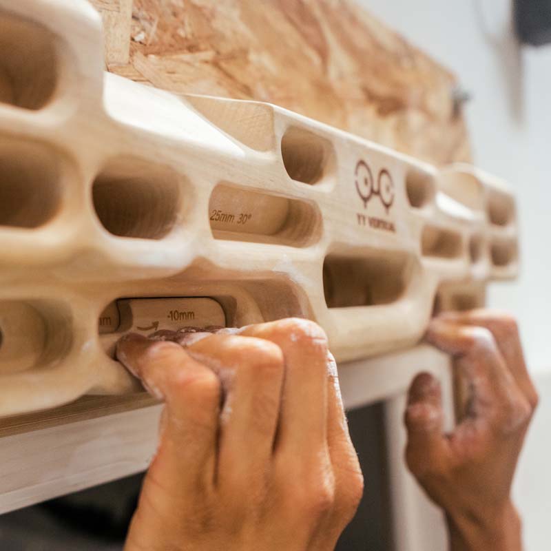 Hard crimping: How to get better at climbing crimps Hard crimping: How to get better at climbing crimps