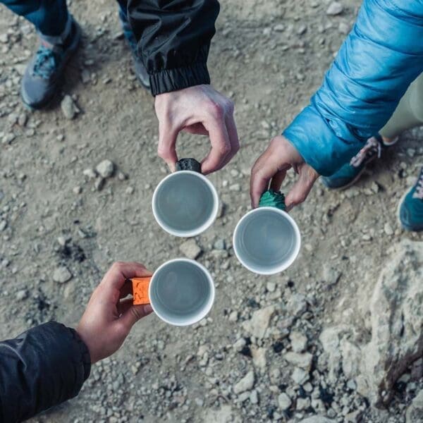 YY VERTICAL クライミングマグ Amazon.com: YY Vertical Climbing Mug Evo, Pinch Mug for Rock