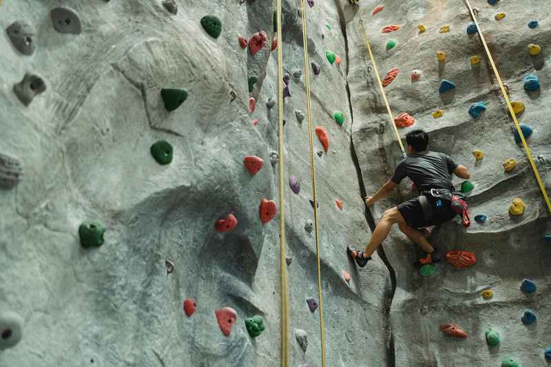 How to improve your climbing with better body positioning
