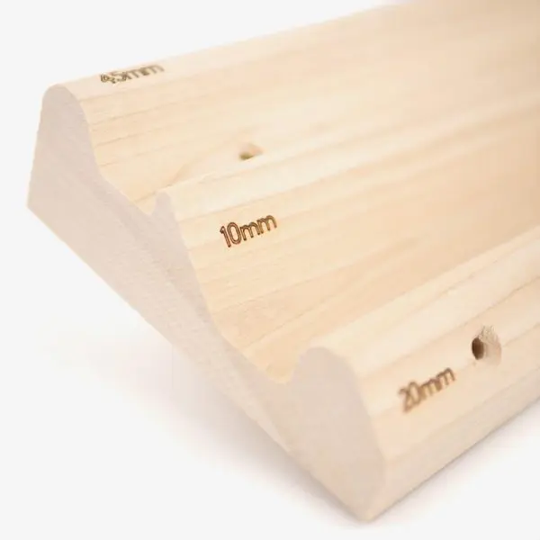 Lattice Triple Rung Hangboard